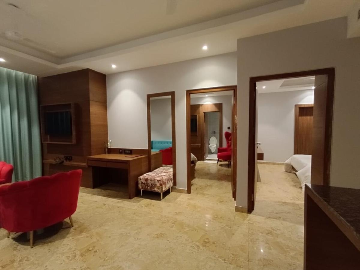 Raj Meridian Dibrugarh Exteriér fotografie
